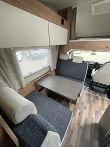 Fahrzeugbild Weinsberg CaraHome 650 DG #5