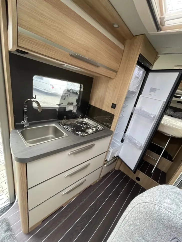 Fahrzeugbild Knaus Sky Ti 650 MEG #6