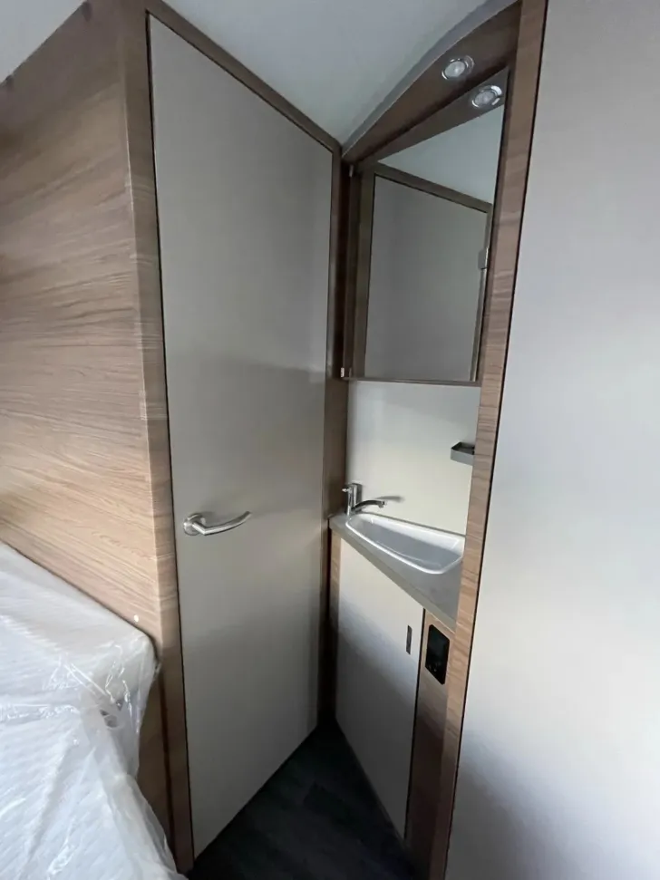 Fahrzeugbild Knaus L!VE WAVE 650 MF #12