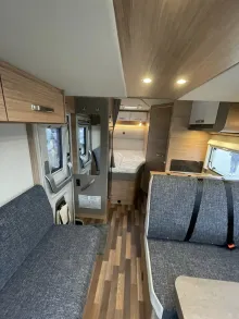 Fahrzeugbild Weinsberg CaraSuite 650 MF #6