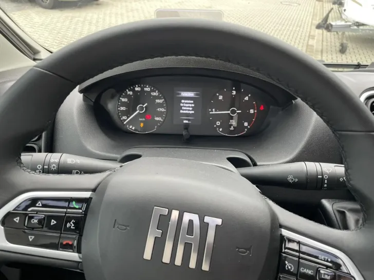 Fahrzeugbild Weinsberg CaraSuite 650 MF #7