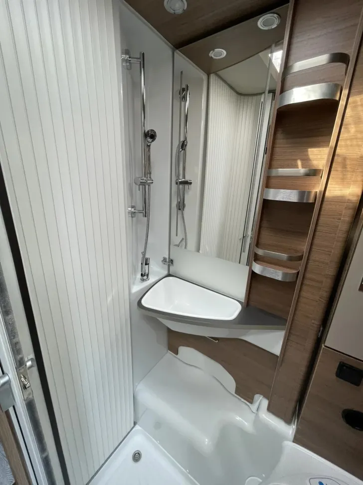 Fahrzeugbild Knaus L!VE I 650 MEG #18