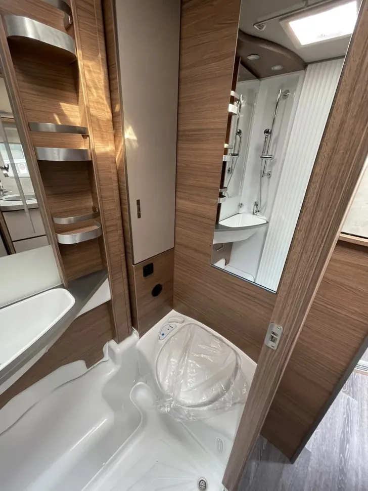 Fahrzeugbild Knaus L!VE I 650 MEG #20