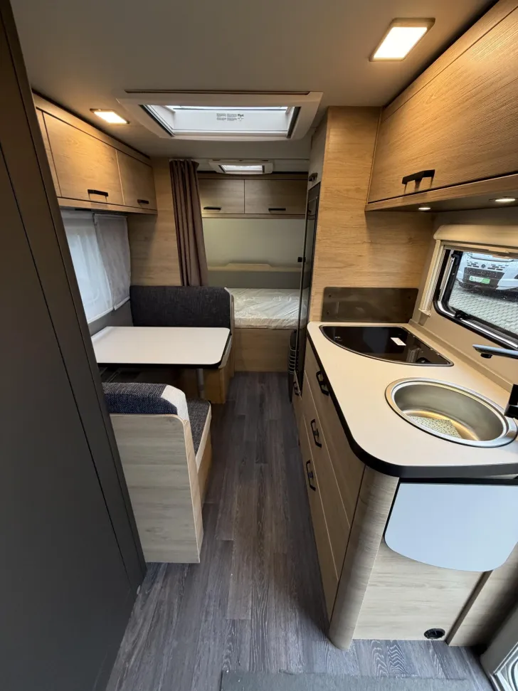 Fahrzeugbild Weinsberg CaraOne 480 QDK #6