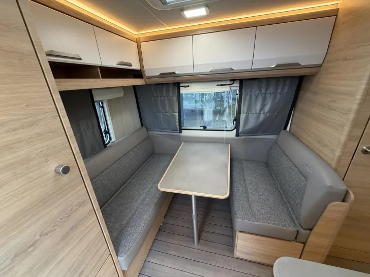 Fahrzeugbild Knaus Südwind BLACK SELECTION 420 QD #6