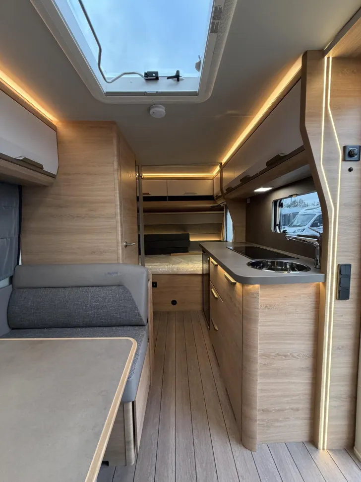 Fahrzeugbild Knaus Südwind BLACK SELECTION 420 QD #10
