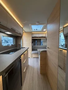 Fahrzeugbild Knaus Südwind BLACK SELECTION 420 QD #11