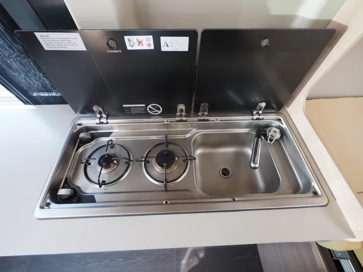 Fahrzeugbild Laika Kosmo 6.4, wie Pössl Roadcruiser B, Markise #14