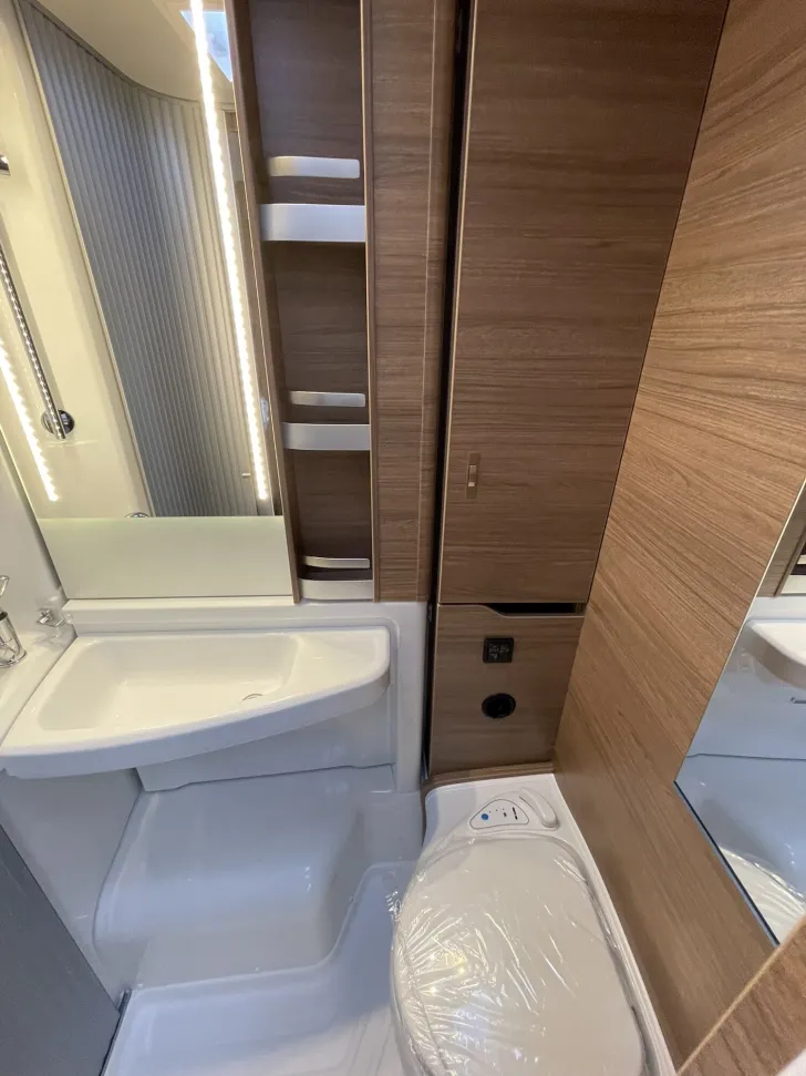 Fahrzeugbild Knaus Van TI VW VANSATION 640 MEG #16