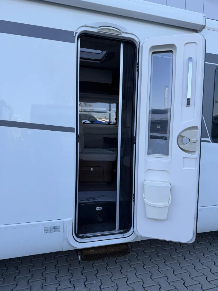 Fahrzeugbild Hymer B-Klasse MC I WhiteLine 600 Luftfeder/AHK/Klima #4