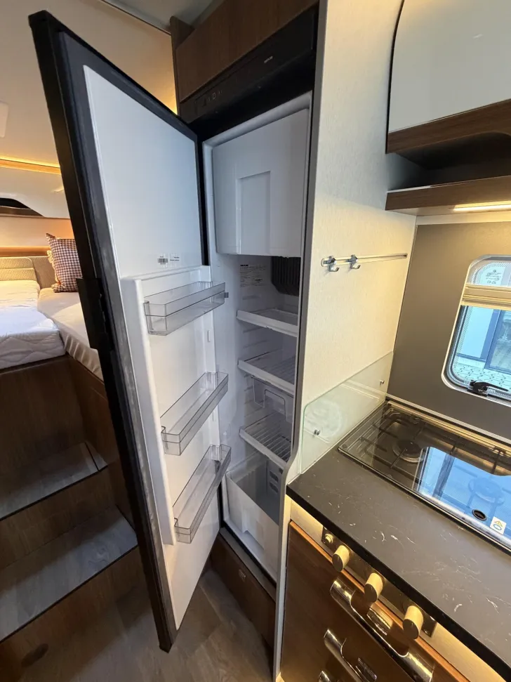 Fahrzeugbild Hymer B-Klasse MC I WhiteLine 600 Luftfeder/AHK/Klima #18