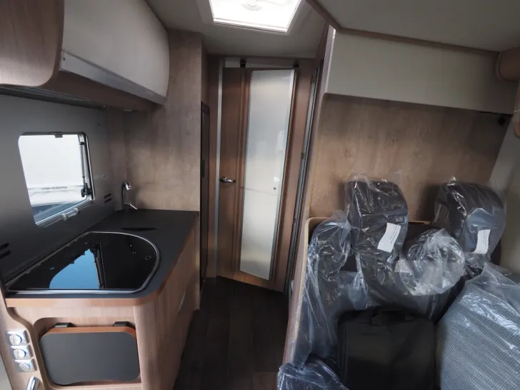 Fahrzeugbild Laika ECOVIP L 3009, 180 PS Autom., Hubbett, uvm. #5