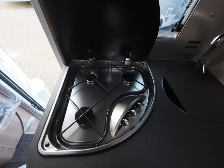 Fahrzeugbild Laika ECOVIP L 3009, 180 PS Autom., Hubbett, uvm. #8