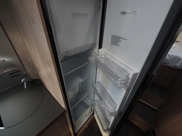 Fahrzeugbild Laika ECOVIP L 3009, 180 PS Autom., Hubbett, uvm. #9