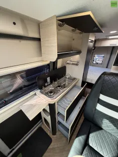 Bild 14 Challenger Van Sport Edition V114 AHK Arctic TV Automatik