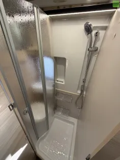 Bild 18 Challenger Van Sport Edition V114 AHK Arctic TV Automatik