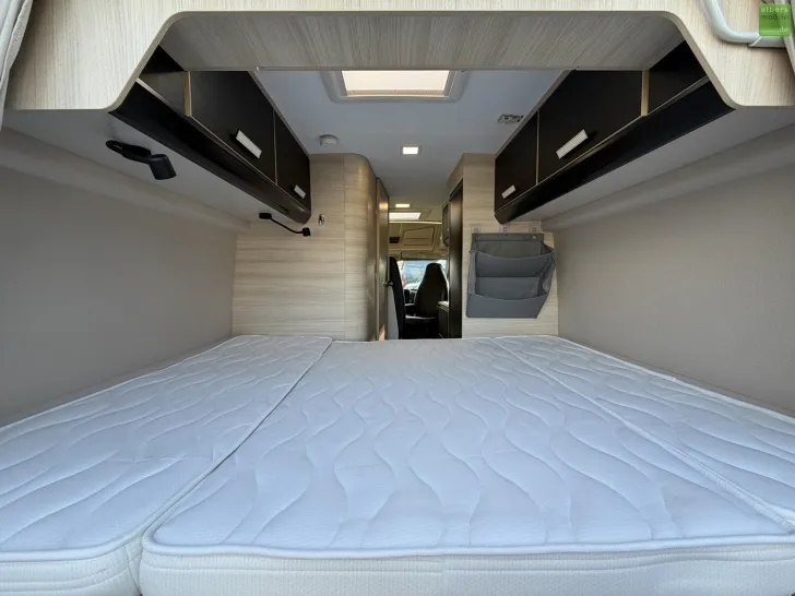 Fahrzeugbild Challenger Van Sport Edition V114 AHK Arctic TV Automatik #22