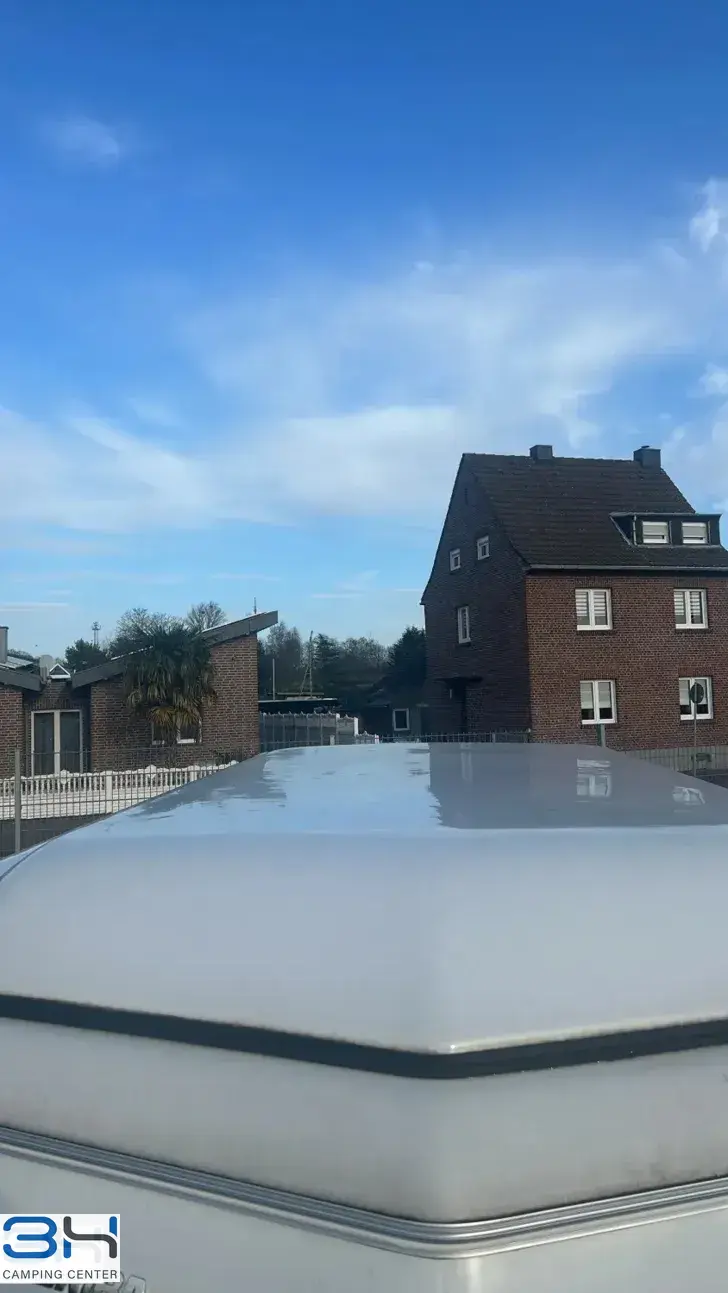 Fahrzeugbild Hymer Eriba Eriba Touring 642 -10.379 mit Schlafdach #14
