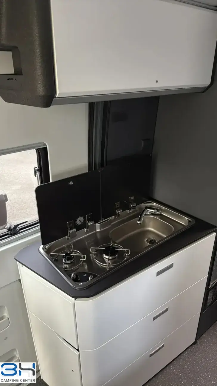 Fahrzeugbild Adria Twin Sports 640 SLB #6