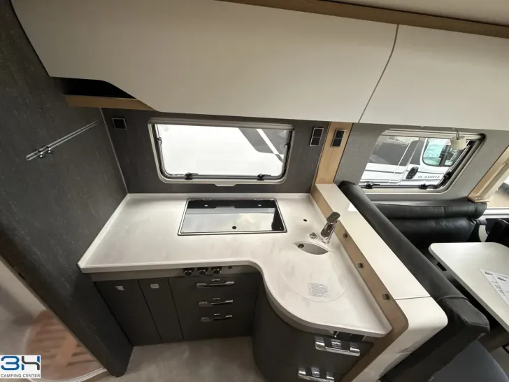 Fahrzeugbild Hymer B-Klasse ML I BlackLine 880 volle Hütte -28.585 #8