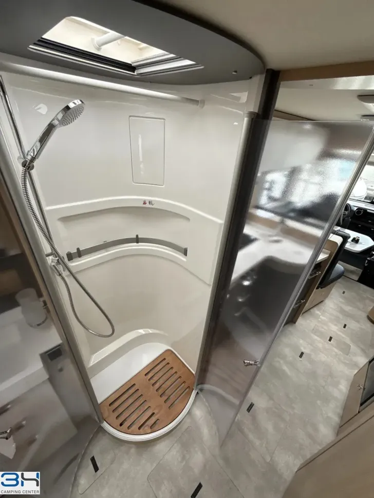 Fahrzeugbild Hymer B-Klasse ML I BlackLine 880 volle Hütte -28.585 #11
