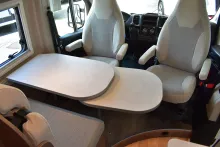 Fahrzeugbild Carado CV 640 Längsbetten, Markise, ab Juni #11