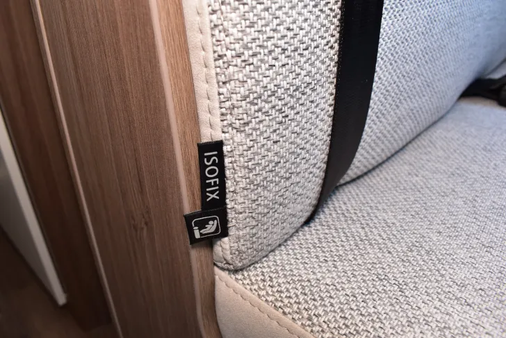 Fahrzeugbild Carado CV 640 Längsbetten, Markise, ab Juni #35