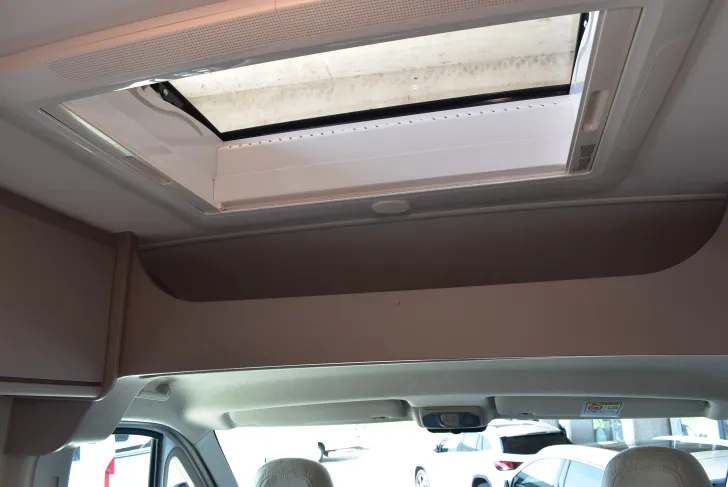 Fahrzeugbild Carado CV 640 Längsbetten, Markise, ab Juni #36