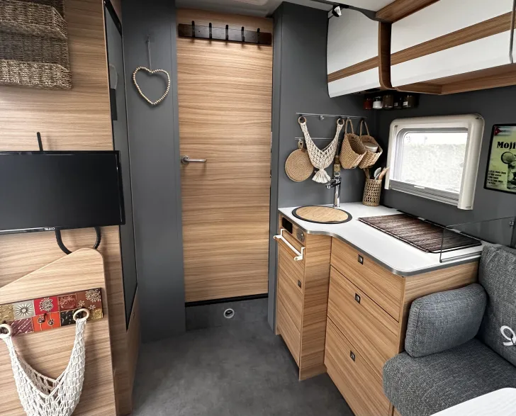 Fahrzeugbild Dethleffs Just 90 T 7052 DBL 48000 km #5