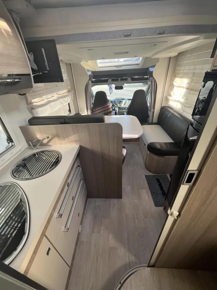 Fahrzeugbild Challenger Genesis 290 SPECIAL EDITION #8