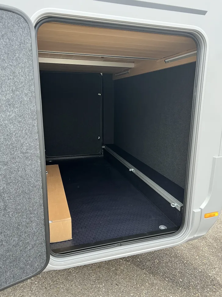 Fahrzeugbild Adria Coral 670 DL 60 Years -- AUTOMATIC -- #7