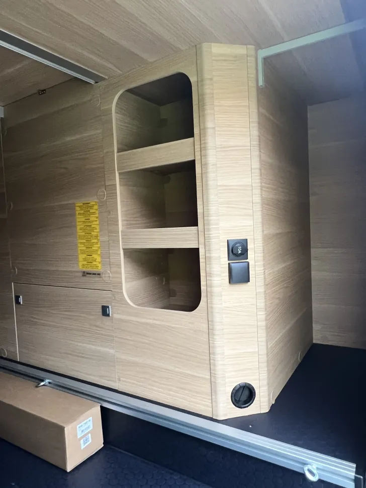 Fahrzeugbild Adria Coral 670 DL 60 Years -- AUTOMATIC -- #12