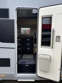 Fahrzeugbild Adria Coral 670 DL 60 Years -- AUTOMATIC -- #15