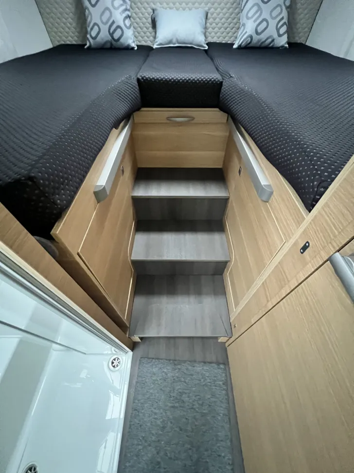 Fahrzeugbild Adria Coral 670 DL 60 Years -- AUTOMATIC -- #39