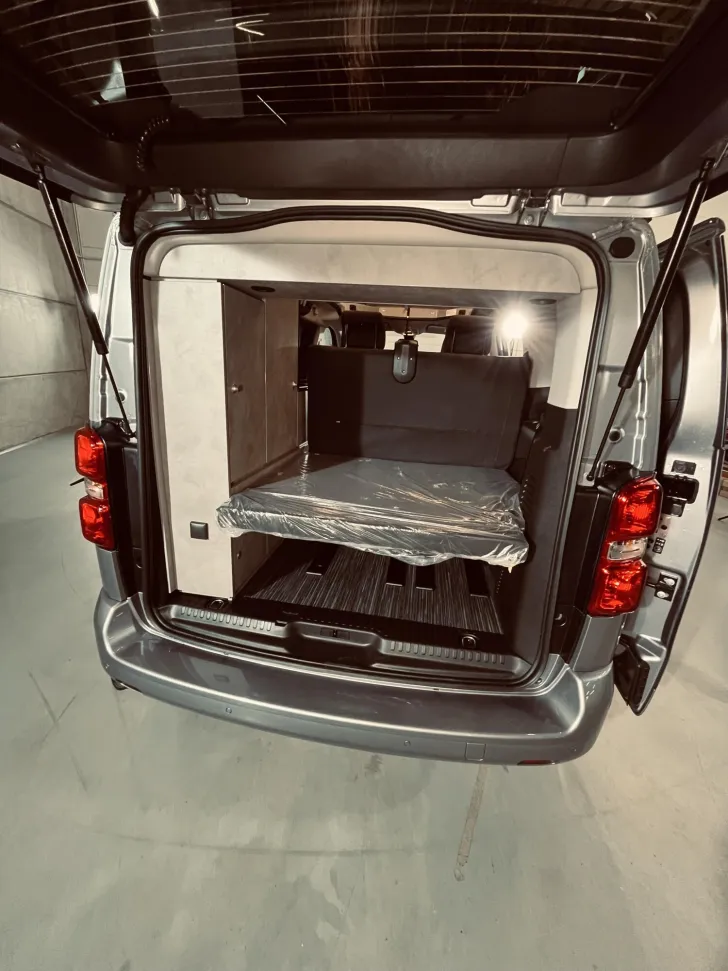 Fahrzeugbild Crosscamp Opel Flex #8