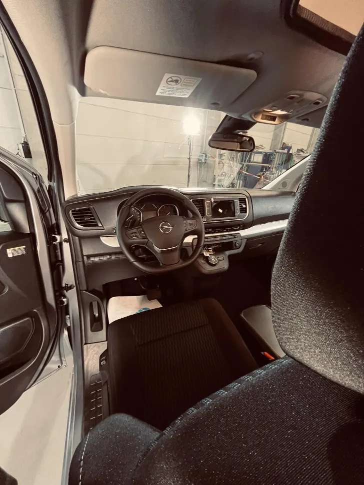 Fahrzeugbild Crosscamp Opel Flex #13