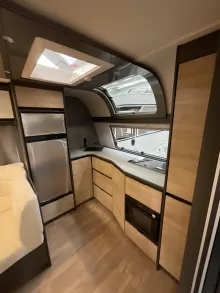Fahrzeugbild Dethleffs Beduin Scandinavia 690 BQT 8.600 EUR Vorteil! #20
