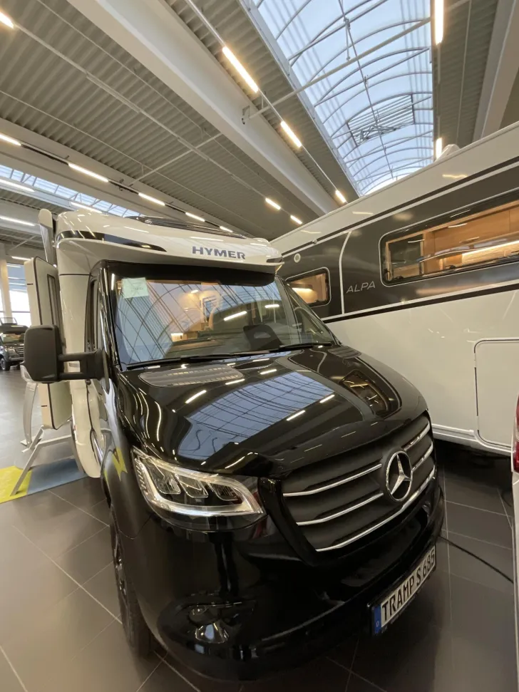 Fahrzeugbild Hymer Tramp S 685 Dieselheizung, Winterpaket, Hubbett #1