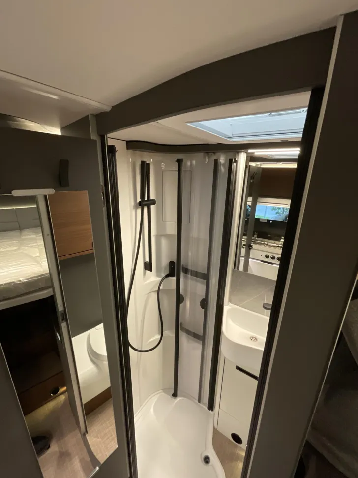 Fahrzeugbild Hymer B-Klasse MC T 600 Hubbett #13