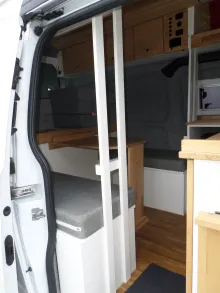 Fahrzeugbild Ford Transit Custom L2 - H2 - 2,0 l Diesel VK 15 -Yachtausbau! der Hammer #4