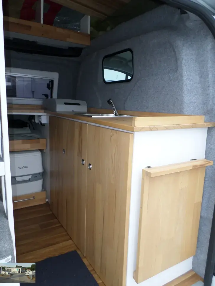 Fahrzeugbild Ford Transit Custom L2 - H2 - 2,0 l Diesel VK 15 -Yachtausbau! der Hammer #5