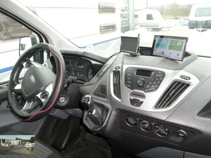 Fahrzeugbild Ford Transit Custom L2 - H2 - 2,0 l Diesel VK 15 -Yachtausbau! der Hammer #28