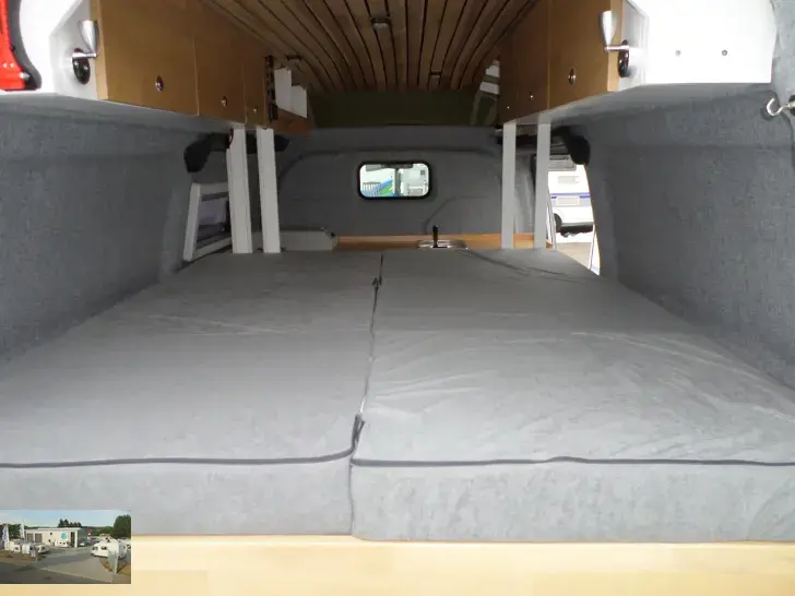 Fahrzeugbild Ford Transit Custom L2 - H2 - 2,0 l Diesel VK 15 -Yachtausbau! der Hammer #22