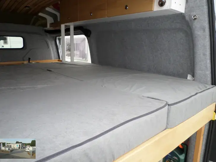 Fahrzeugbild Ford Transit Custom L2 - H2 - 2,0 l Diesel VK 15 -Yachtausbau! der Hammer #24