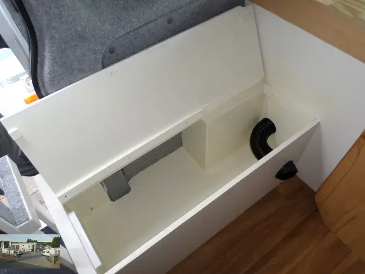 Fahrzeugbild Ford Transit Custom L2 - H2 - 2,0 l Diesel VK 15 -Yachtausbau! der Hammer #15