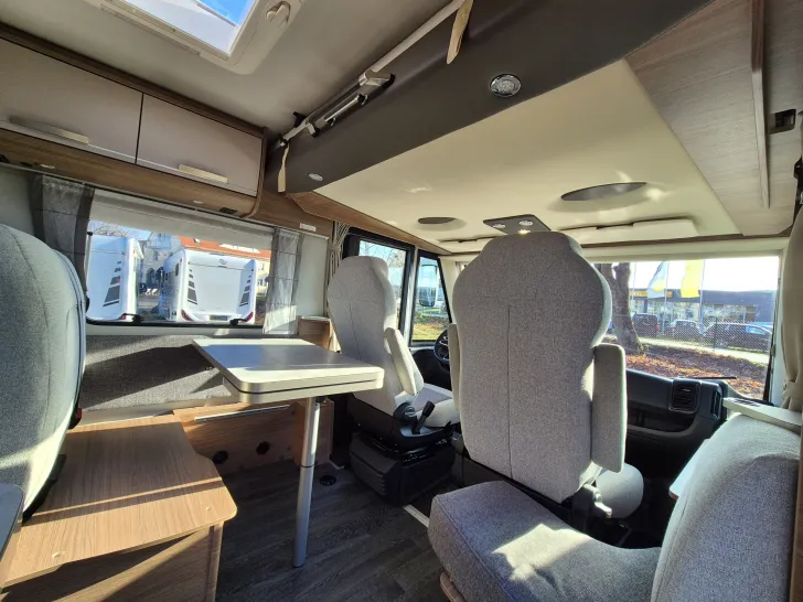 Fahrzeugbild Knaus L!VE / LIVE I 650 MEG *Betterw.*Liner-Sitze*DAB* #8