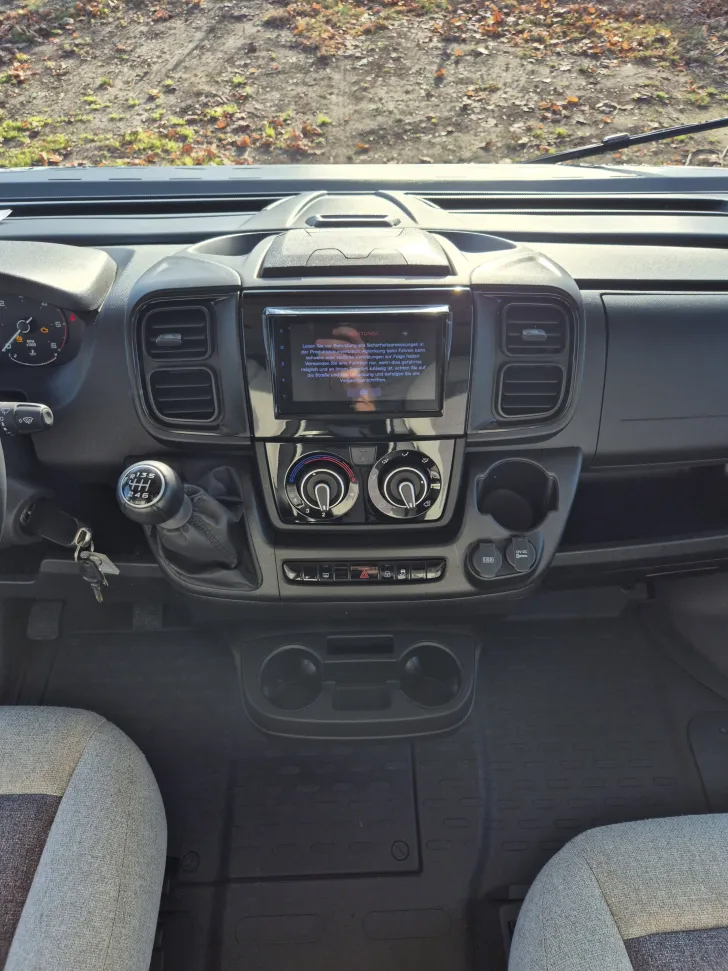 Fahrzeugbild Knaus L!VE / LIVE I 650 MEG *Betterw.*Liner-Sitze*DAB* #34