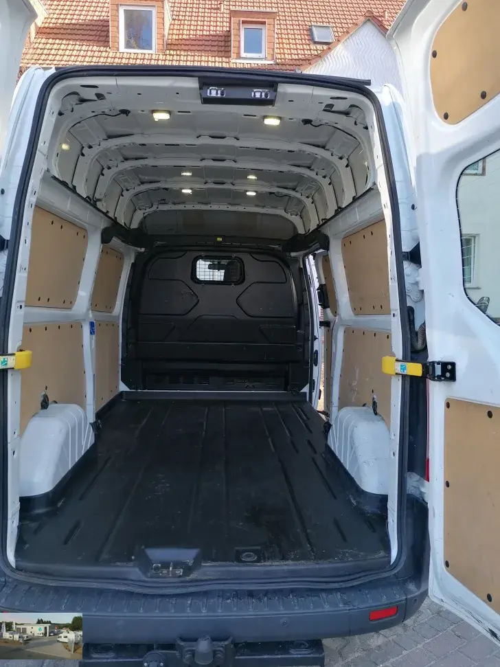 Fahrzeugbild Ford Transit Custom L2 - H2 - 2,0 l Diesel VK 15 -Yachtausbau! der Hammer #37