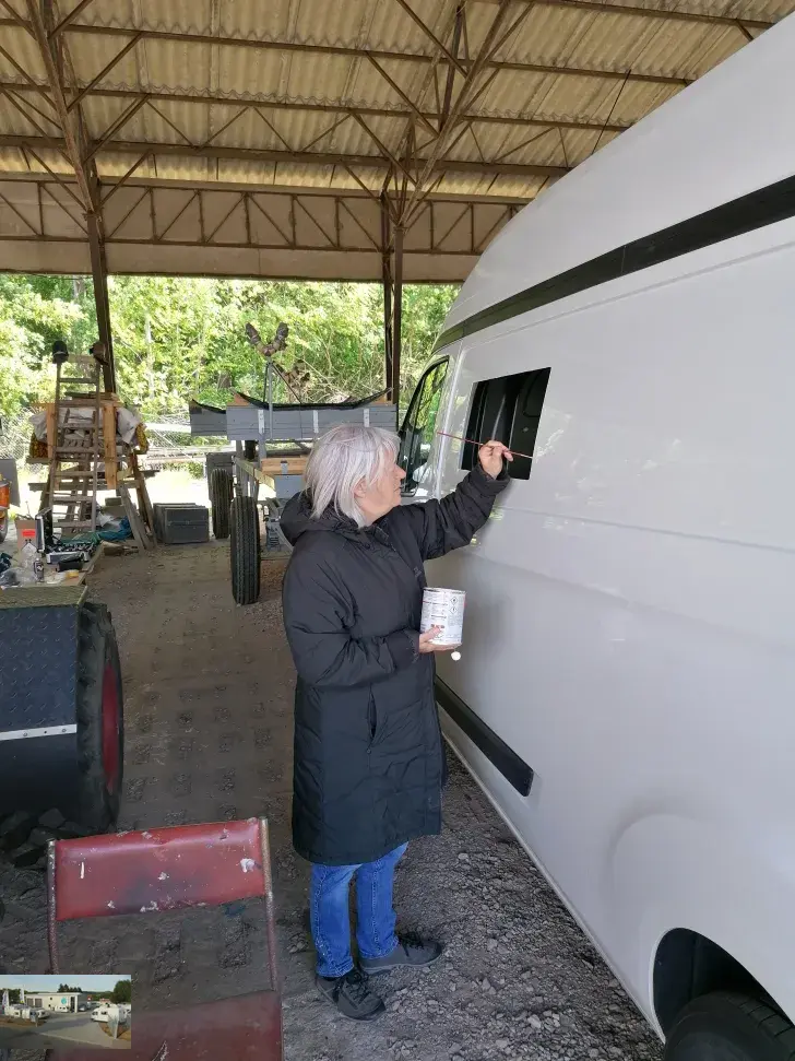 Fahrzeugbild Ford Transit Custom L2 - H2 - 2,0 l Diesel VK 15 -Yachtausbau! der Hammer #41