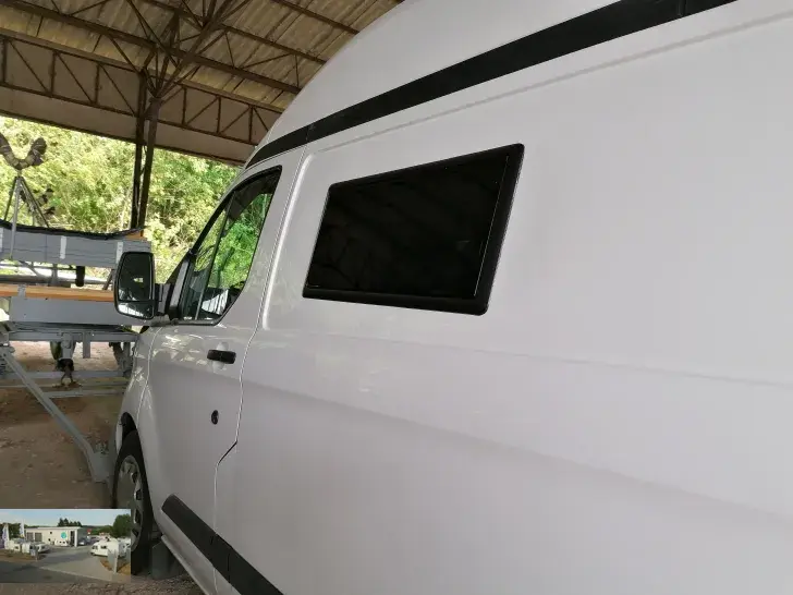 Fahrzeugbild Ford Transit Custom L2 - H2 - 2,0 l Diesel VK 15 -Yachtausbau! der Hammer #46